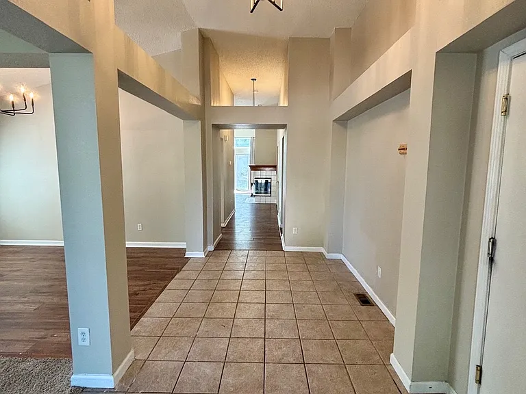 10106 Savannah Sparrow Way — Photo 3