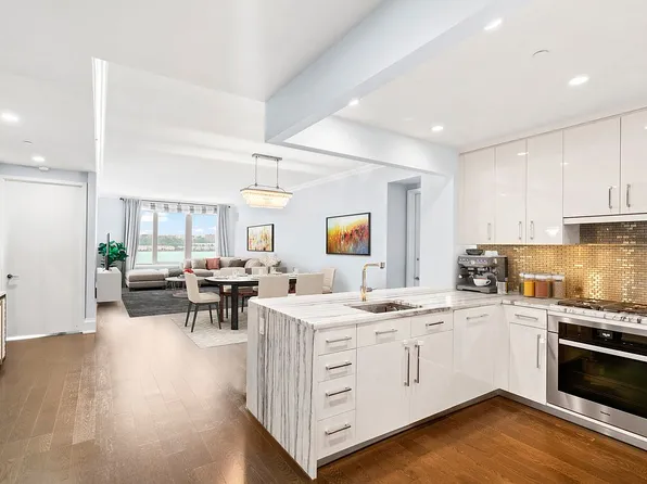 50 Riverside Blvd APT 5B, New York, NY 10069