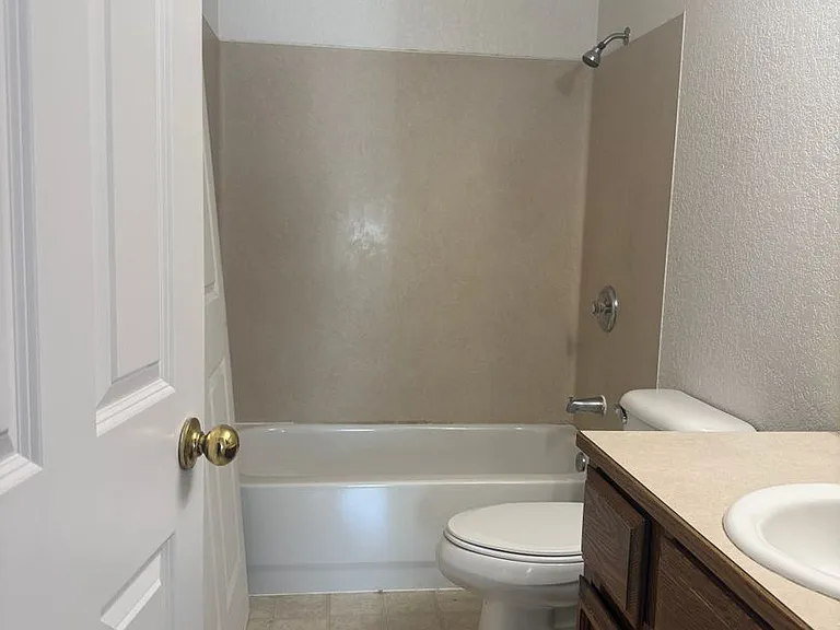 2902 13th St #2A — Photo 5