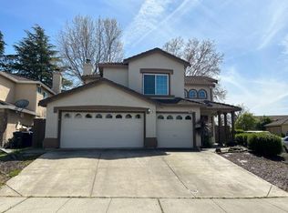 8260 Oakbark Ct, Elk Grove, CA 95758