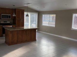 1072 Via Esmeralda, Santa Maria, CA 93455