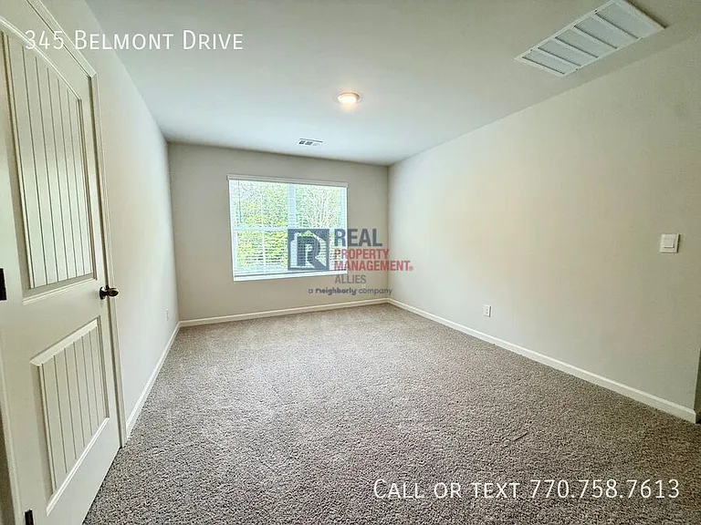 345 Belmont Dr — Photo 5