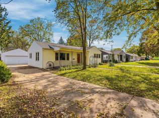 1235 Sheerer Ave, Waterloo, IA 50701
