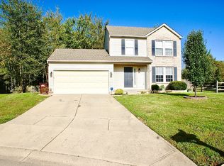 17 Flamingo Ct, Amelia, OH 45102