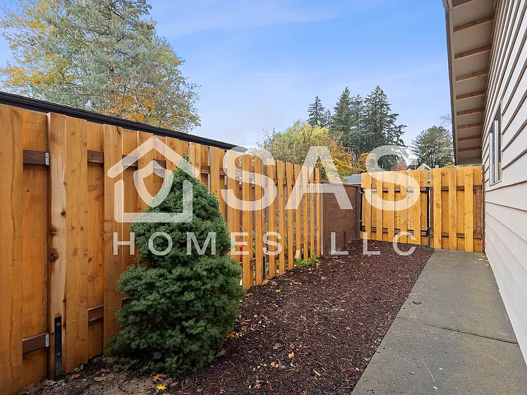 7660 SW Bel Aire Dr #7660 — Photo 22