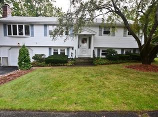 1 Gettysburg Rd, Woburn, MA 01801