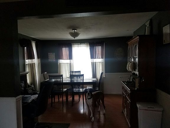 5th image of 9436 Orchard St