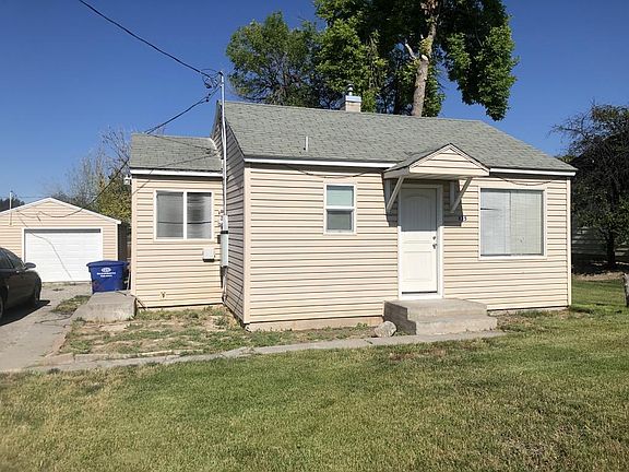 2nd image of 875 Eastland Dr