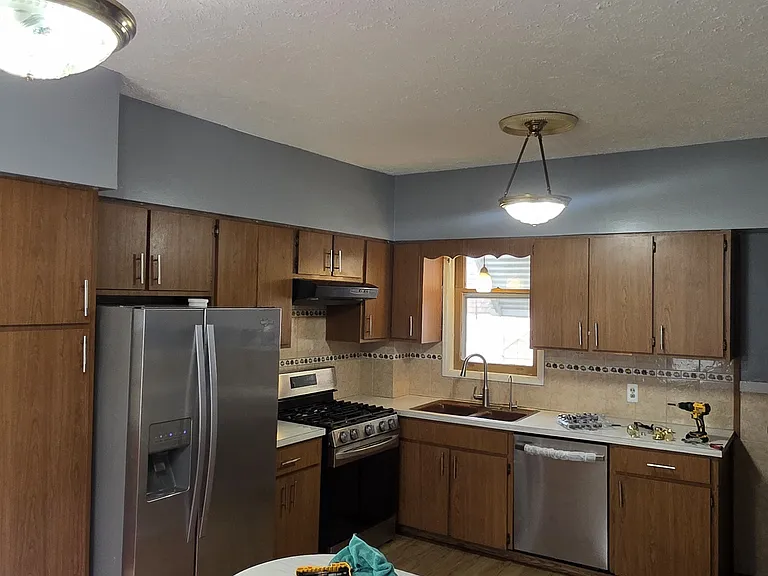 372 W Academy St — Photo 19