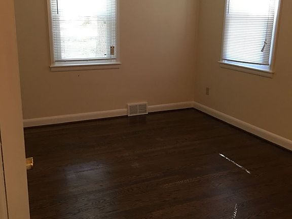 4th image of 9944 Crystal Falls Dr
