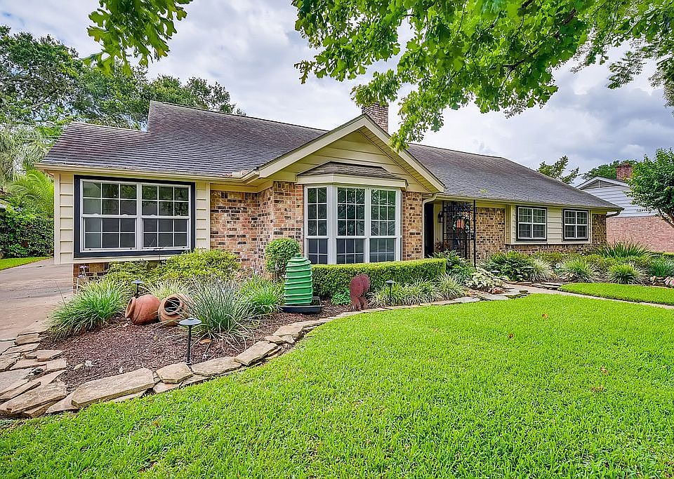 1st image of 9619 Moorberry Ln