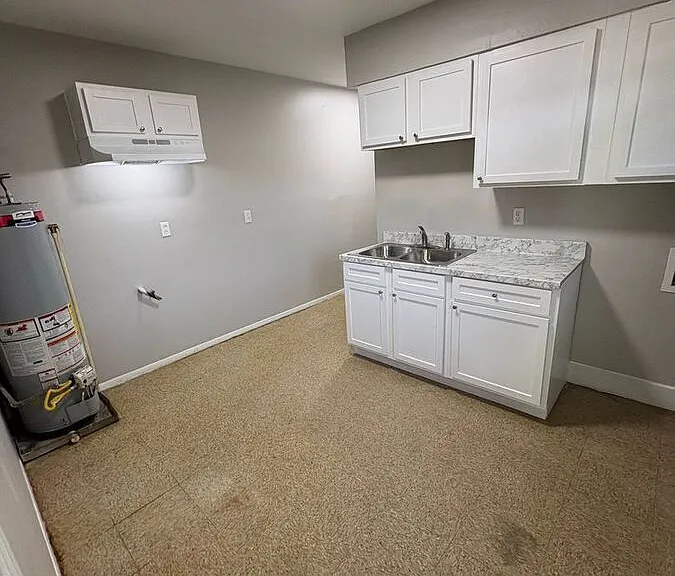1463 Boxwood St — Photo 5