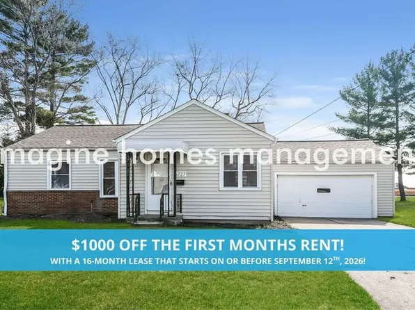 6727 Solon Blvd, Solon, OH 44139