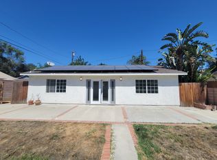 21819 Arminta St, Canoga Park, CA 91304