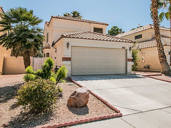 2nd image of 2321 Chatfield Dr