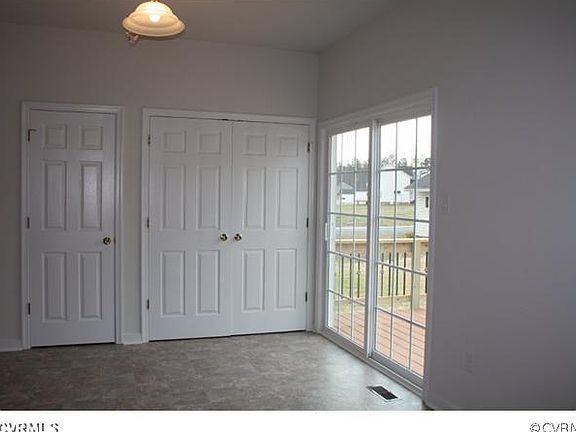3rd image of LOT 605 Eleven Yellowstone