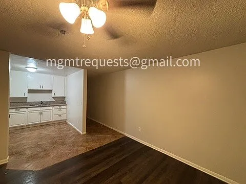 1455 Veterans Way #C — Photo 4