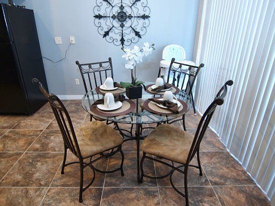 BC6P416BC-breakfast-nook