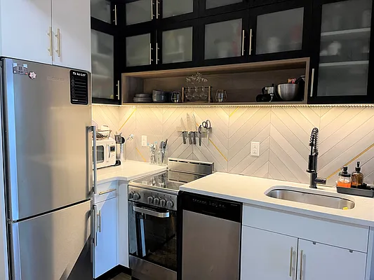 Rented by RBM Management | media 21