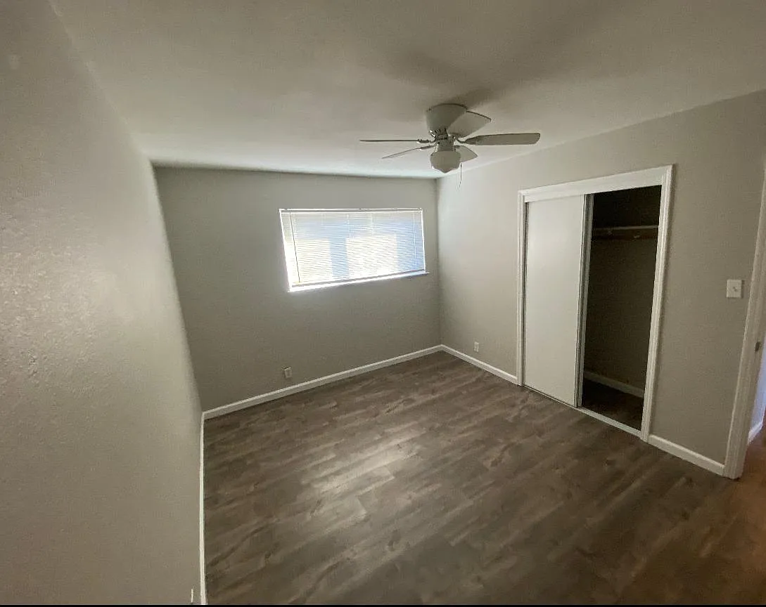 2 bed, 770 sqft, $1,650 — Photo 3