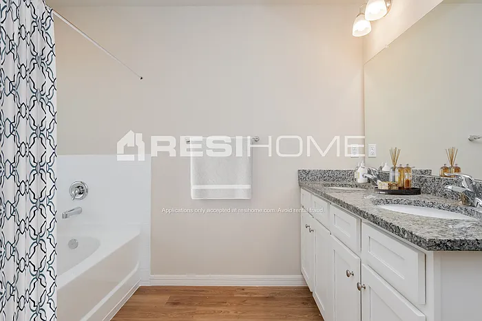 1539 Diane St — Photo 14