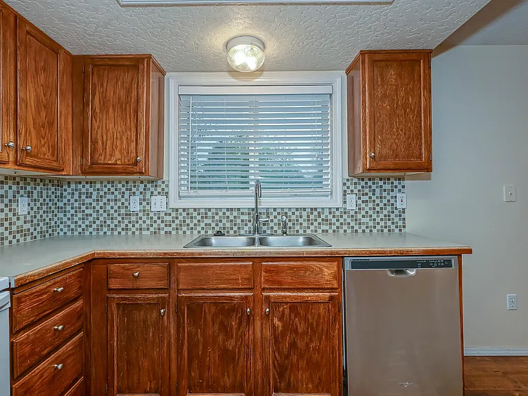 7264 N Parkcrest Ave — Photo 12
