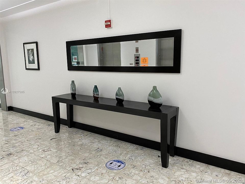 1st image of 1200 West Ave APT 901