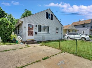 140 S 5th Ave, Manville, NJ