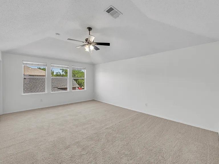 13221 Elmhurst Dr — Photo 25