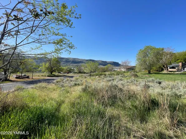 0 F St, Grand Coulee, WA 99133