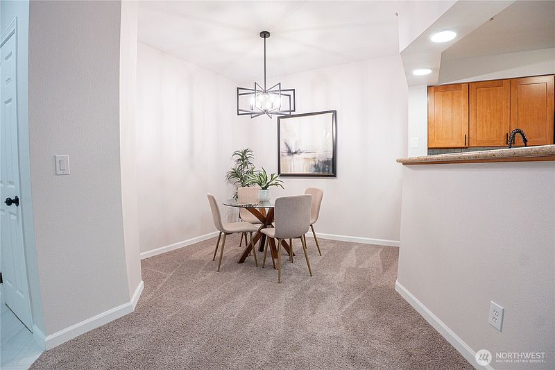 4th image of 15300 112th Avenue NE #B108