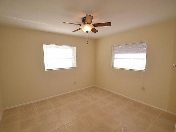 3rd image of 3332 Spainwood Dr