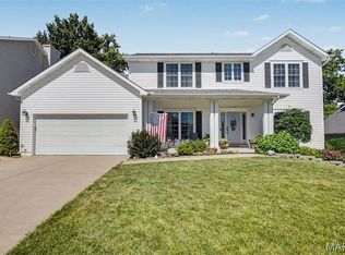 941 Shady Path Ct, Saint Peters, MO 63376