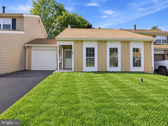 2nd image of 147 Commonwealth Dr