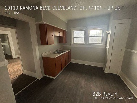 3rd image of 10113 Ramona Blvd #Up