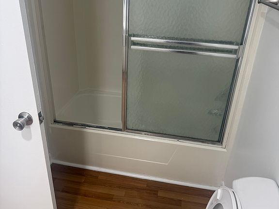 5th image of 113 Oates Dr