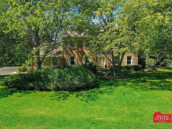2nd image of 198 Sycamore Dr