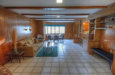 3rd image of 10619 Riverview Dr