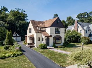 115 Wenonah Rd, Longmeadow, MA 01106