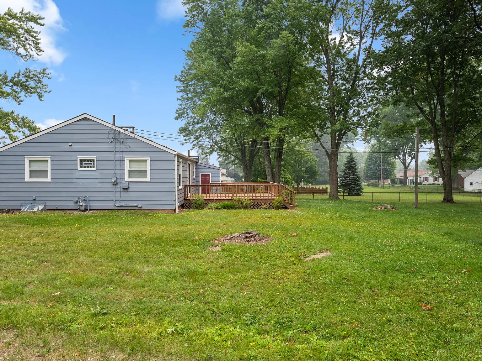 2 bed, 1716 sqft, $1,700 — Photo 3