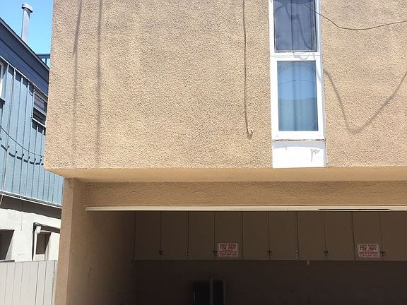 2nd image of 2845 Bayside Walk