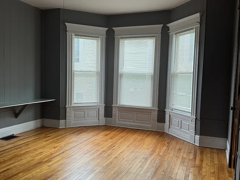 504 N McBride St #1 — Photo 4
