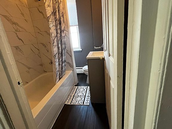 2nd image of 1200 E 9th St APT 203
