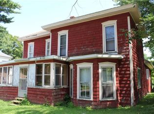 25 Center St, Forestville, NY 14062