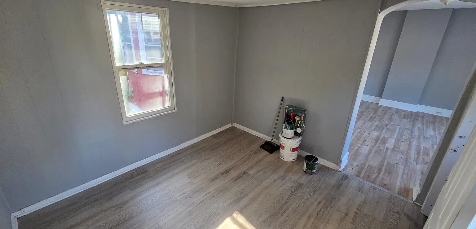 3 bed, $1,500 — Photo 2