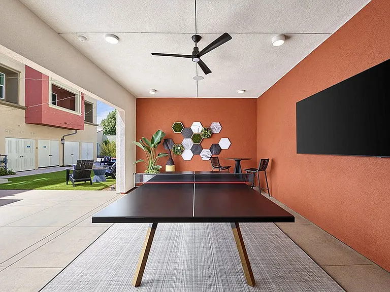 Citron Apartment Homes — Photo 25
