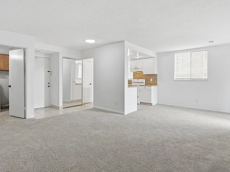 12450 E Cornell Ave #103 — Photo 6