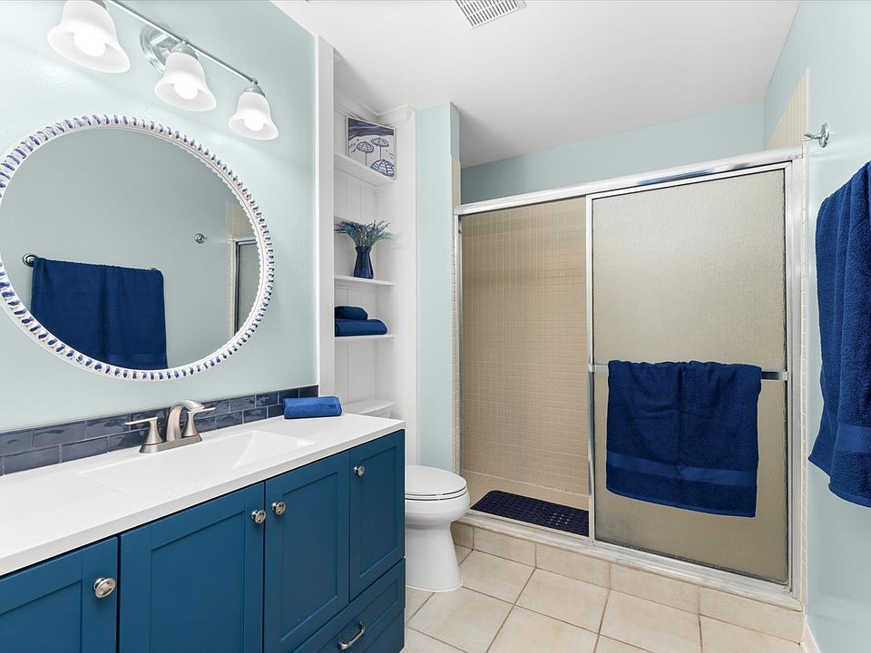 1st image of 1989 Toucan Way Unit 101