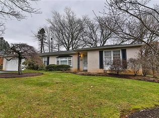 1417 Stoneridge Rd, Allentown, PA 18104