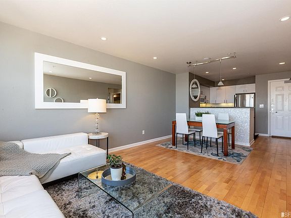 4th image of 8400 Oceanview Ter APT 403